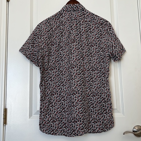 J. Crew Shirts | J.Crew Floral Short Sleeve Button, Classic Small - Picture 4 of 4